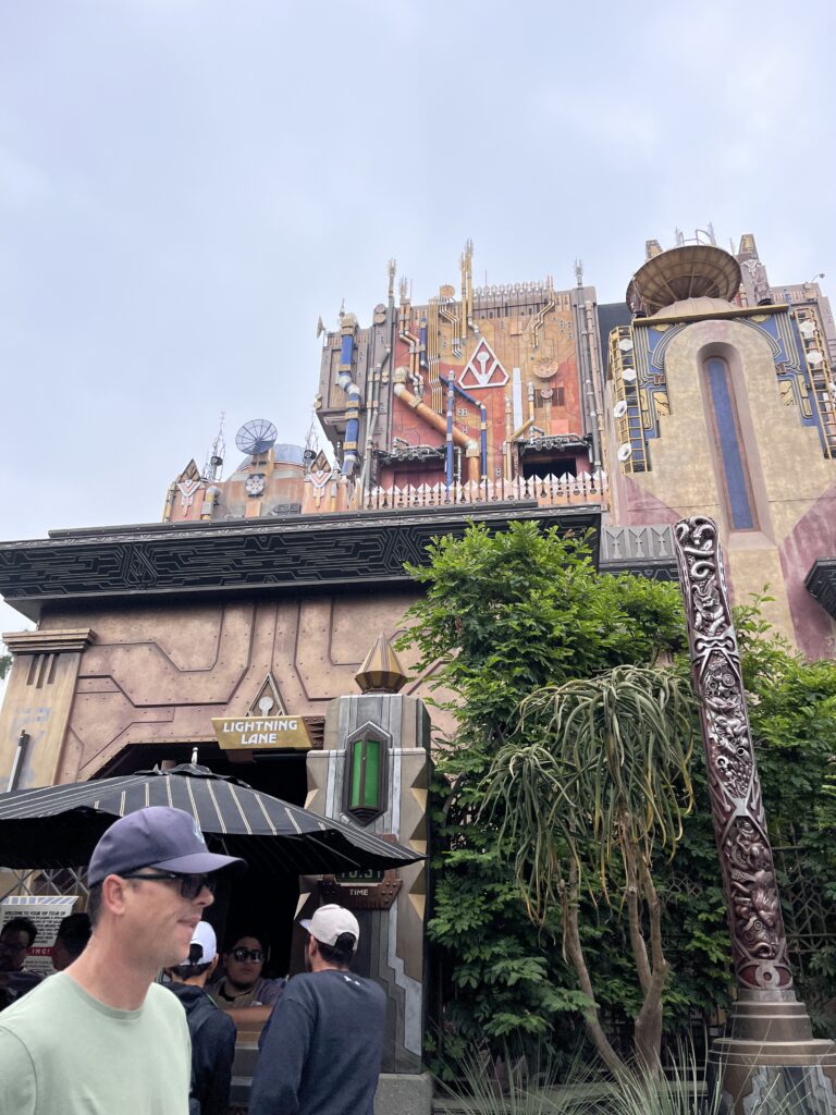 Guardians of the Galaxy – Mission: BREAKOUT! Monsters After Dark!